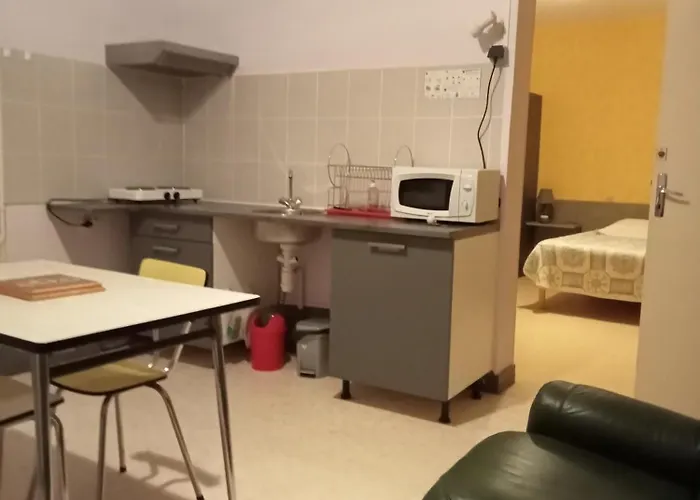 Restaurant De La Gare Hotel *